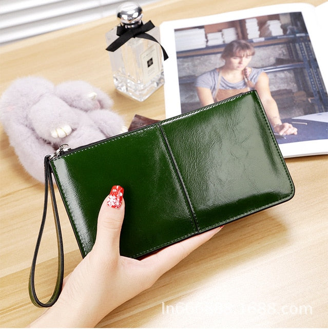 Vintage Oil-wax Wrist Clutch